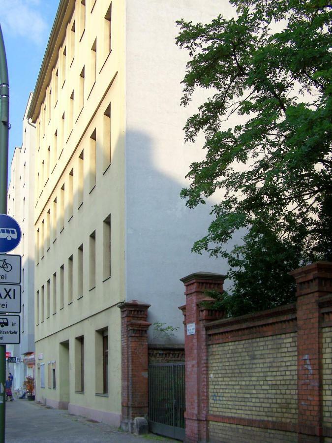 3 Bedroom Apartment Berlino Esterno foto